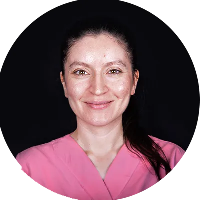 Dr. Rumeysa Başar — parodontologa a CityDent Istanbul