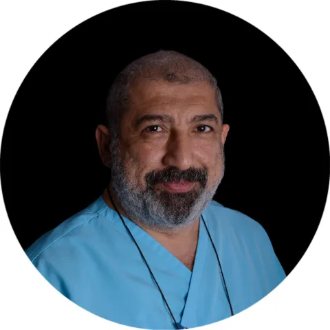 Dr. Berç Bağcı — dentista restaurativo e protesico a Istanbul
